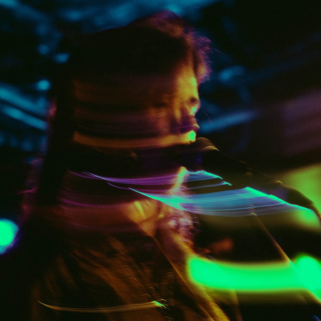 HOLY SHOW 27 1 1024x1024